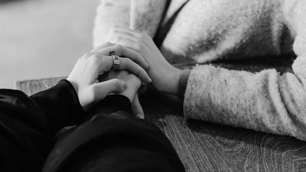 Don Bosco Móvil es un programa dirigido a sacar a nuestros superhéroes de las calles de Freetown. Es la primera toma de contacto desde la muchos volverán con sus familias o iniciaran un proceso de rehabilitación.